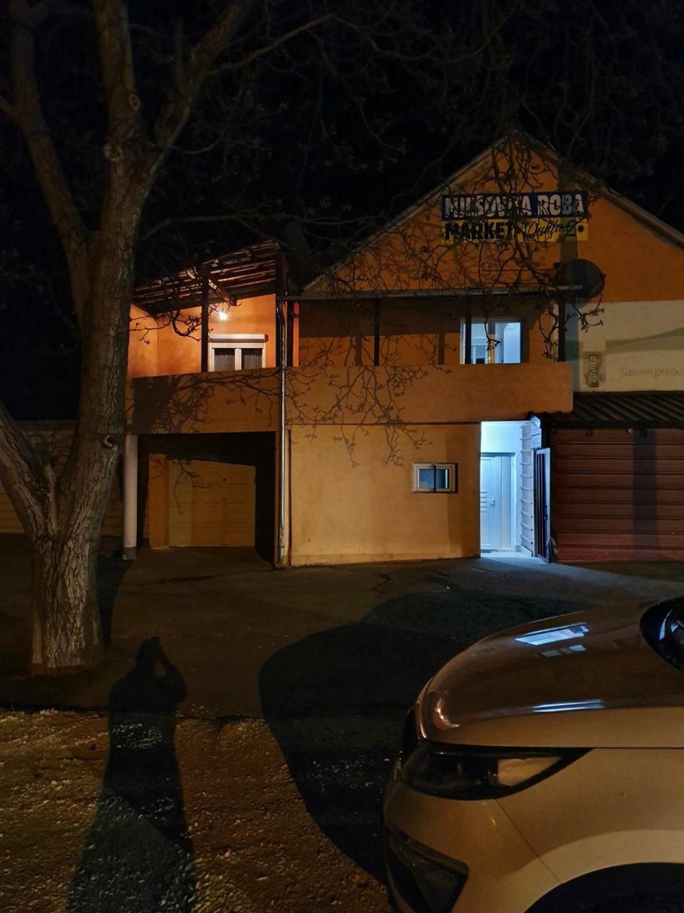 Apartman Markovic Bosanski Samac Esterno foto