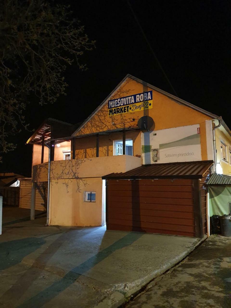 Apartman Markovic Bosanski Samac Esterno foto